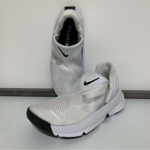 Nike Women's Go Flyease Slip-On Running Shoes-Size 7.5 NWOT - Picture 9 of 13